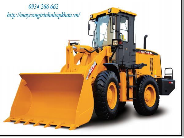 Máy xúc lật XCMG gầu 2.4m3 model LW400FN